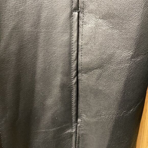 Kim Roger’s M Black Leather Jacket - Picture 4 of 7